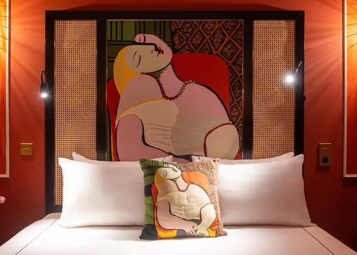 Mom'Art Hotel
